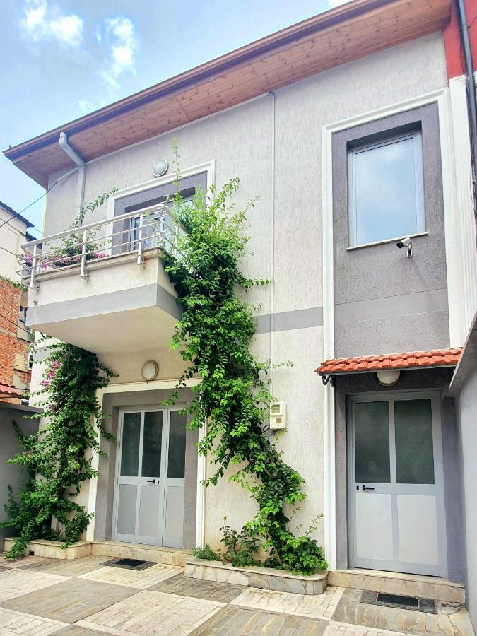 A Cheerful With Free Parking Space Appartement *